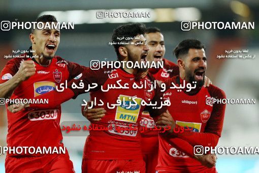 1820907, Tehran, Iran, Iran Football Pro League، Persian Gulf Cup، Week 14، First Leg، Persepolis 2 v 1 Gol Gohar Sirjan on 2019/12/10 at Azadi Stadium