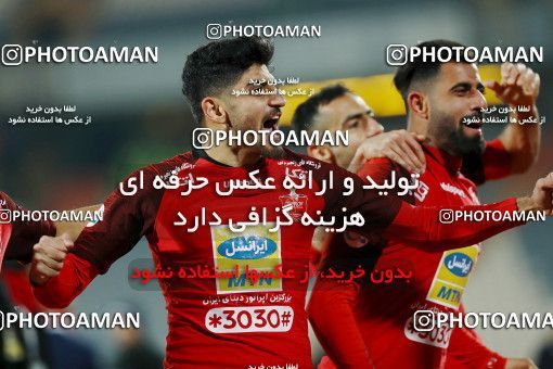 1820856, Tehran, Iran, Iran Football Pro League، Persian Gulf Cup، Week 14، First Leg، Persepolis 2 v 1 Gol Gohar Sirjan on 2019/12/10 at Azadi Stadium
