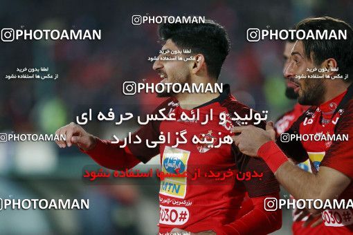 1820807, Tehran, Iran, Iran Football Pro League، Persian Gulf Cup، Week 14، First Leg، Persepolis 2 v 1 Gol Gohar Sirjan on 2019/12/10 at Azadi Stadium