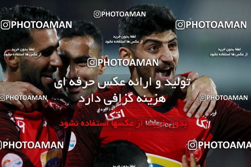 1820913, Tehran, Iran, Iran Football Pro League، Persian Gulf Cup، Week 14، First Leg، Persepolis 2 v 1 Gol Gohar Sirjan on 2019/12/10 at Azadi Stadium