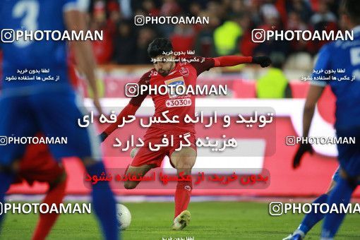 1497335, Tehran, Iran, Iran Football Pro League، Persian Gulf Cup، Week 14، First Leg، Persepolis 2 v 1 Gol Gohar Sirjan on 2019/12/10 at Azadi Stadium