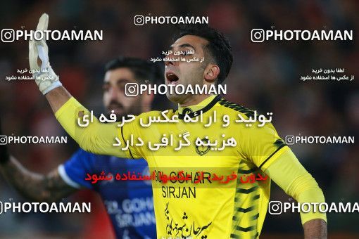 1497310, Tehran, Iran, Iran Football Pro League، Persian Gulf Cup، Week 14، First Leg، Persepolis 2 v 1 Gol Gohar Sirjan on 2019/12/10 at Azadi Stadium
