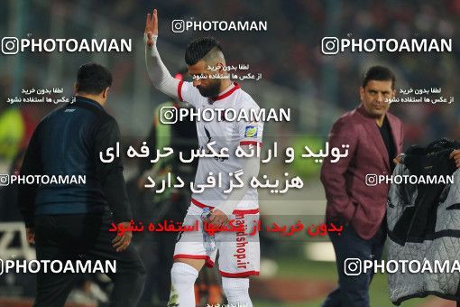 1821559, Tehran, , Iran Football Pro League، Persian Gulf Cup، Week 12، First Leg، Persepolis 1 v 0 Nassaji Qaemshahr on 2019/12/27 at Azadi Stadium