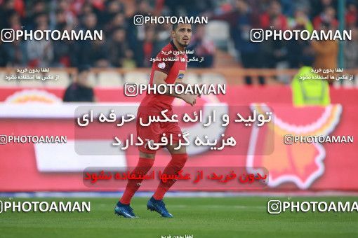 1503553, Tehran, , Iran Football Pro League، Persian Gulf Cup، Week 12، First Leg، Persepolis 1 v 0 Nassaji Qaemshahr on 2019/12/27 at Azadi Stadium