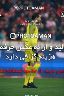1503633, Tehran, , Iran Football Pro League، Persian Gulf Cup، Week 12، First Leg، Persepolis 1 v 0 Nassaji Qaemshahr on 2019/12/27 at Azadi Stadium