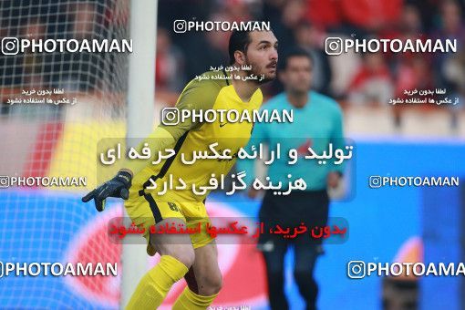 1503558, Tehran, , Iran Football Pro League، Persian Gulf Cup، Week 12، First Leg، Persepolis 1 v 0 Nassaji Qaemshahr on 2019/12/27 at Azadi Stadium