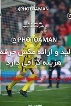 1503653, Tehran, , Iran Football Pro League، Persian Gulf Cup، Week 12، First Leg، Persepolis 1 v 0 Nassaji Qaemshahr on 2019/12/27 at Azadi Stadium