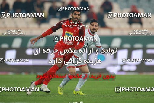 1503640, Tehran, , Iran Football Pro League، Persian Gulf Cup، Week 12، First Leg، Persepolis 1 v 0 Nassaji Qaemshahr on 2019/12/27 at Azadi Stadium