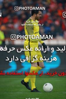 1503659, Tehran, , Iran Football Pro League، Persian Gulf Cup، Week 12، First Leg، Persepolis 1 v 0 Nassaji Qaemshahr on 2019/12/27 at Azadi Stadium