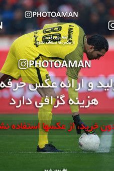 1503568, Tehran, , Iran Football Pro League، Persian Gulf Cup، Week 12، First Leg، Persepolis 1 v 0 Nassaji Qaemshahr on 2019/12/27 at Azadi Stadium