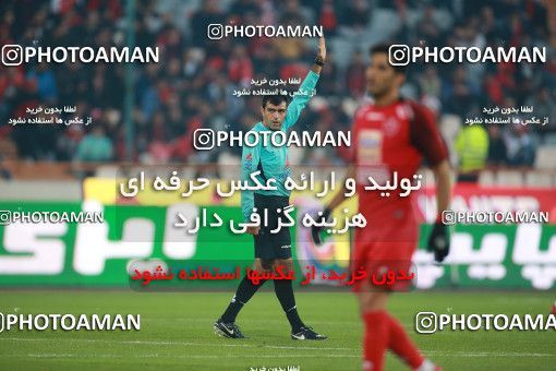 1503574, Tehran, , Iran Football Pro League، Persian Gulf Cup، Week 12، First Leg، Persepolis 1 v 0 Nassaji Qaemshahr on 2019/12/27 at Azadi Stadium