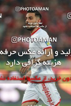 1503589, Tehran, , Iran Football Pro League، Persian Gulf Cup، Week 12، First Leg، Persepolis 1 v 0 Nassaji Qaemshahr on 2019/12/27 at Azadi Stadium