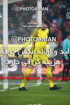 1503579, Tehran, , Iran Football Pro League، Persian Gulf Cup، Week 12، First Leg، Persepolis 1 v 0 Nassaji Qaemshahr on 2019/12/27 at Azadi Stadium