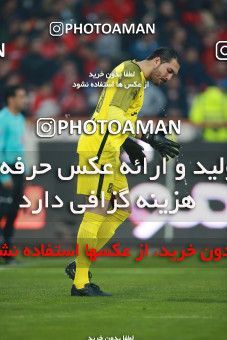 1503629, Tehran, , Iran Football Pro League، Persian Gulf Cup، Week 12، First Leg، Persepolis 1 v 0 Nassaji Qaemshahr on 2019/12/27 at Azadi Stadium