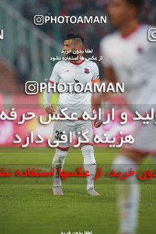 1503588, Tehran, , Iran Football Pro League، Persian Gulf Cup، Week 12، First Leg، Persepolis 1 v 0 Nassaji Qaemshahr on 2019/12/27 at Azadi Stadium
