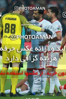 1503789, Tehran, , Iran Football Pro League، Persian Gulf Cup، Week 12، First Leg، Persepolis 1 v 0 Nassaji Qaemshahr on 2019/12/27 at Azadi Stadium