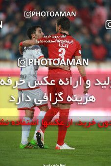 1503738, Tehran, , Iran Football Pro League، Persian Gulf Cup، Week 12، First Leg، Persepolis 1 v 0 Nassaji Qaemshahr on 2019/12/27 at Azadi Stadium