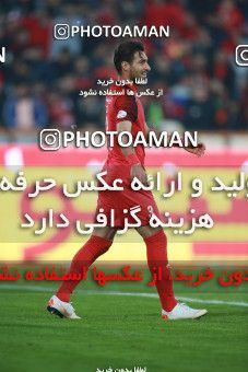 1503758, Tehran, , Iran Football Pro League، Persian Gulf Cup، Week 12، First Leg، Persepolis 1 v 0 Nassaji Qaemshahr on 2019/12/27 at Azadi Stadium