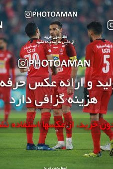 1503754, Tehran, , Iran Football Pro League، Persian Gulf Cup، Week 12، First Leg، Persepolis 1 v 0 Nassaji Qaemshahr on 2019/12/27 at Azadi Stadium