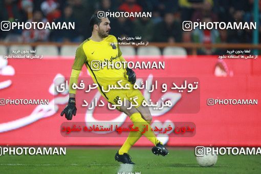 1503751, Tehran, , Iran Football Pro League، Persian Gulf Cup، Week 12، First Leg، Persepolis 1 v 0 Nassaji Qaemshahr on 2019/12/27 at Azadi Stadium