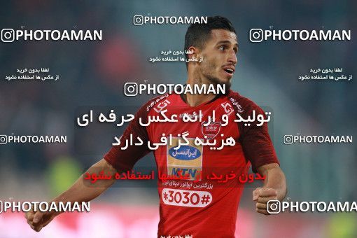 1503668, Tehran, , Iran Football Pro League، Persian Gulf Cup، Week 12، First Leg، Persepolis 1 v 0 Nassaji Qaemshahr on 2019/12/27 at Azadi Stadium