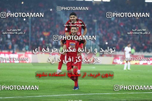 1503693, Tehran, , Iran Football Pro League، Persian Gulf Cup، Week 12، First Leg، Persepolis 1 v 0 Nassaji Qaemshahr on 2019/12/27 at Azadi Stadium