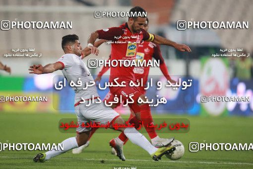 1503749, Tehran, , Iran Football Pro League، Persian Gulf Cup، Week 12، First Leg، Persepolis 1 v 0 Nassaji Qaemshahr on 2019/12/27 at Azadi Stadium
