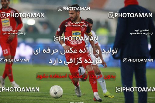 1503763, Tehran, , Iran Football Pro League، Persian Gulf Cup، Week 12، First Leg، Persepolis 1 v 0 Nassaji Qaemshahr on 2019/12/27 at Azadi Stadium