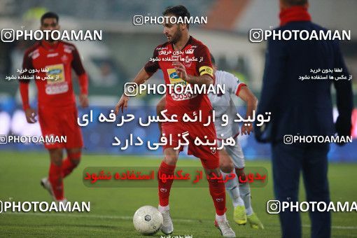 1503716, Tehran, , Iran Football Pro League، Persian Gulf Cup، Week 12، First Leg، Persepolis 1 v 0 Nassaji Qaemshahr on 2019/12/27 at Azadi Stadium