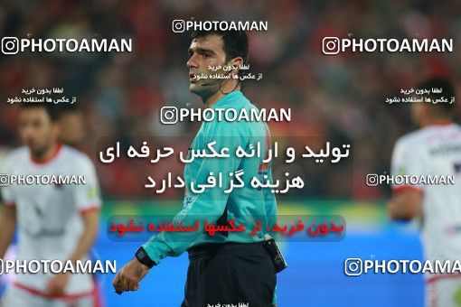 1503782, Tehran, , Iran Football Pro League، Persian Gulf Cup، Week 12، First Leg، Persepolis 1 v 0 Nassaji Qaemshahr on 2019/12/27 at Azadi Stadium