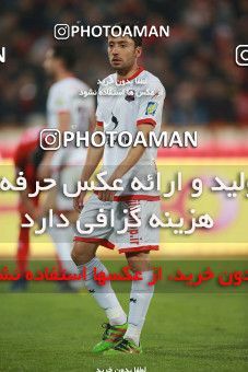 1503750, Tehran, , Iran Football Pro League، Persian Gulf Cup، Week 12، First Leg، Persepolis 1 v 0 Nassaji Qaemshahr on 2019/12/27 at Azadi Stadium