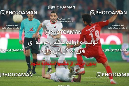 1503901, Tehran, , Iran Football Pro League، Persian Gulf Cup، Week 12، First Leg، Persepolis 1 v 0 Nassaji Qaemshahr on 2019/12/27 at Azadi Stadium