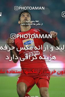 1503920, Tehran, , Iran Football Pro League، Persian Gulf Cup، Week 12، First Leg، Persepolis 1 v 0 Nassaji Qaemshahr on 2019/12/27 at Azadi Stadium