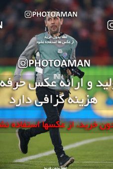 1503841, Tehran, , Iran Football Pro League، Persian Gulf Cup، Week 12، First Leg، Persepolis 1 v 0 Nassaji Qaemshahr on 2019/12/27 at Azadi Stadium