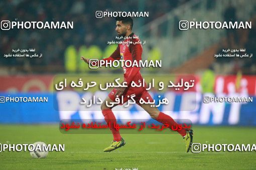 1503829, Tehran, , Iran Football Pro League، Persian Gulf Cup، Week 12، First Leg، Persepolis 1 v 0 Nassaji Qaemshahr on 2019/12/27 at Azadi Stadium