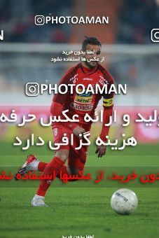 1503866, Tehran, , Iran Football Pro League، Persian Gulf Cup، Week 12، First Leg، Persepolis 1 v 0 Nassaji Qaemshahr on 2019/12/27 at Azadi Stadium