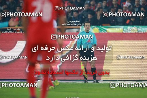 1503812, Tehran, , Iran Football Pro League، Persian Gulf Cup، Week 12، First Leg، Persepolis 1 v 0 Nassaji Qaemshahr on 2019/12/27 at Azadi Stadium