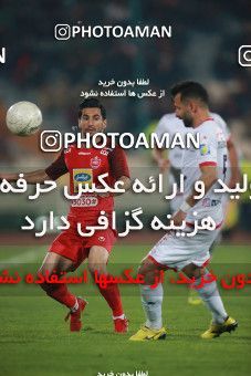 1503910, Tehran, , Iran Football Pro League، Persian Gulf Cup، Week 12، First Leg، Persepolis 1 v 0 Nassaji Qaemshahr on 2019/12/27 at Azadi Stadium