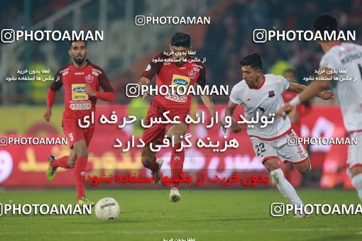 1503970, Tehran, , Iran Football Pro League، Persian Gulf Cup، Week 12، First Leg، Persepolis 1 v 0 Nassaji Qaemshahr on 2019/12/27 at Azadi Stadium