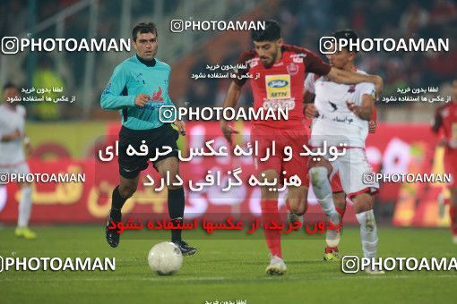 1503926, Tehran, , Iran Football Pro League، Persian Gulf Cup، Week 12، First Leg، Persepolis 1 v 0 Nassaji Qaemshahr on 2019/12/27 at Azadi Stadium