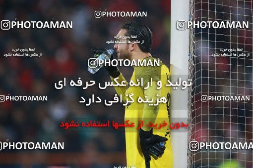 1503995, Tehran, , Iran Football Pro League، Persian Gulf Cup، Week 12، First Leg، Persepolis 1 v 0 Nassaji Qaemshahr on 2019/12/27 at Azadi Stadium