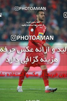 1503959, Tehran, , Iran Football Pro League، Persian Gulf Cup، Week 12، First Leg، Persepolis 1 v 0 Nassaji Qaemshahr on 2019/12/27 at Azadi Stadium