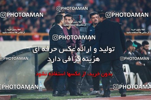 1503958, Tehran, , Iran Football Pro League، Persian Gulf Cup، Week 12، First Leg، Persepolis 1 v 0 Nassaji Qaemshahr on 2019/12/27 at Azadi Stadium