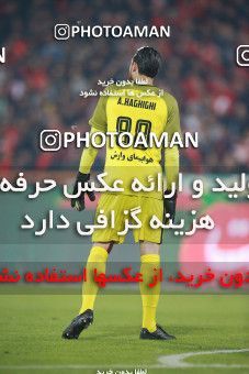 1503931, Tehran, , Iran Football Pro League، Persian Gulf Cup، Week 12، First Leg، Persepolis 1 v 0 Nassaji Qaemshahr on 2019/12/27 at Azadi Stadium