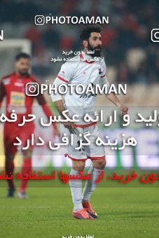 1503994, Tehran, , Iran Football Pro League، Persian Gulf Cup، Week 12، First Leg، Persepolis 1 v 0 Nassaji Qaemshahr on 2019/12/27 at Azadi Stadium