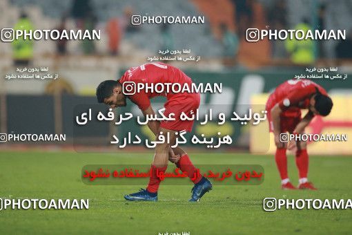 1504012, Tehran, , Iran Football Pro League، Persian Gulf Cup، Week 12، First Leg، Persepolis 1 v 0 Nassaji Qaemshahr on 2019/12/27 at Azadi Stadium