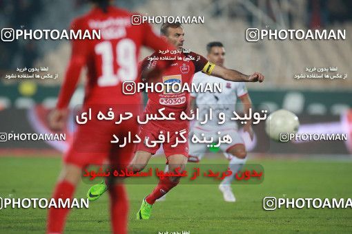 1504098, Tehran, , Iran Football Pro League، Persian Gulf Cup، Week 12، First Leg، Persepolis 1 v 0 Nassaji Qaemshahr on 2019/12/27 at Azadi Stadium
