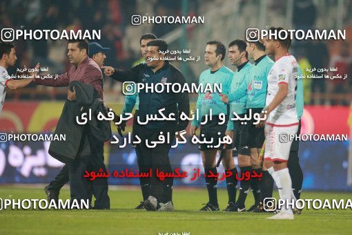 1504068, Tehran, , Iran Football Pro League، Persian Gulf Cup، Week 12، First Leg، Persepolis 1 v 0 Nassaji Qaemshahr on 2019/12/27 at Azadi Stadium