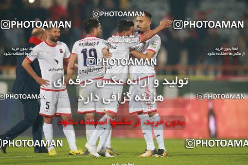 1504065, Tehran, , Iran Football Pro League، Persian Gulf Cup، Week 12، First Leg، Persepolis 1 v 0 Nassaji Qaemshahr on 2019/12/27 at Azadi Stadium