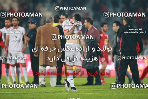 1504048, Tehran, , Iran Football Pro League، Persian Gulf Cup، Week 12، First Leg، Persepolis 1 v 0 Nassaji Qaemshahr on 2019/12/27 at Azadi Stadium